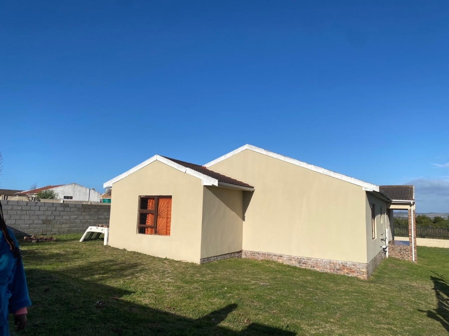 4 Bedroom Property for Sale in Rowallan Park Eastern Cape